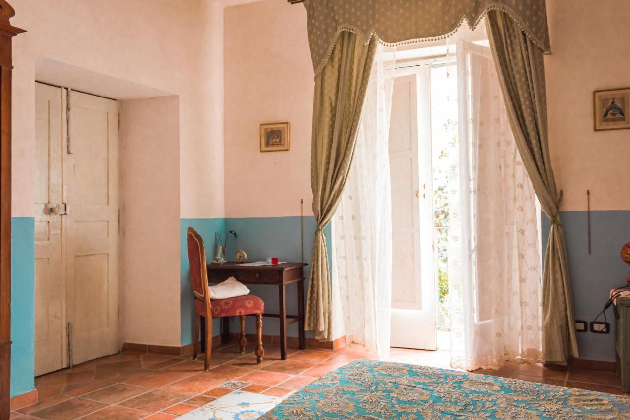 Palazzo Pascale Panzió Casal Sottano Kültér fotó
