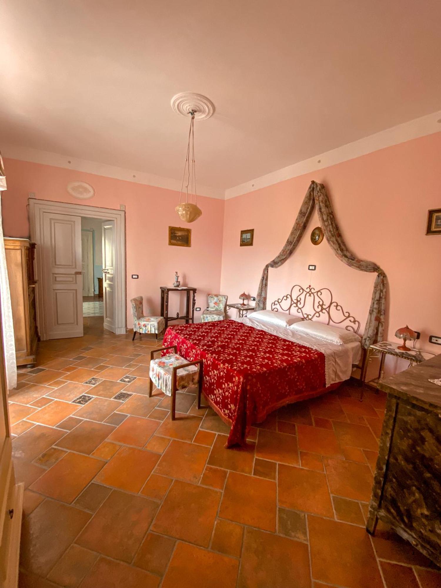 Palazzo Pascale Panzió Casal Sottano Kültér fotó
